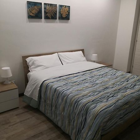 Civico 1 Apartment Valguarnera Caropepe Luaran gambar